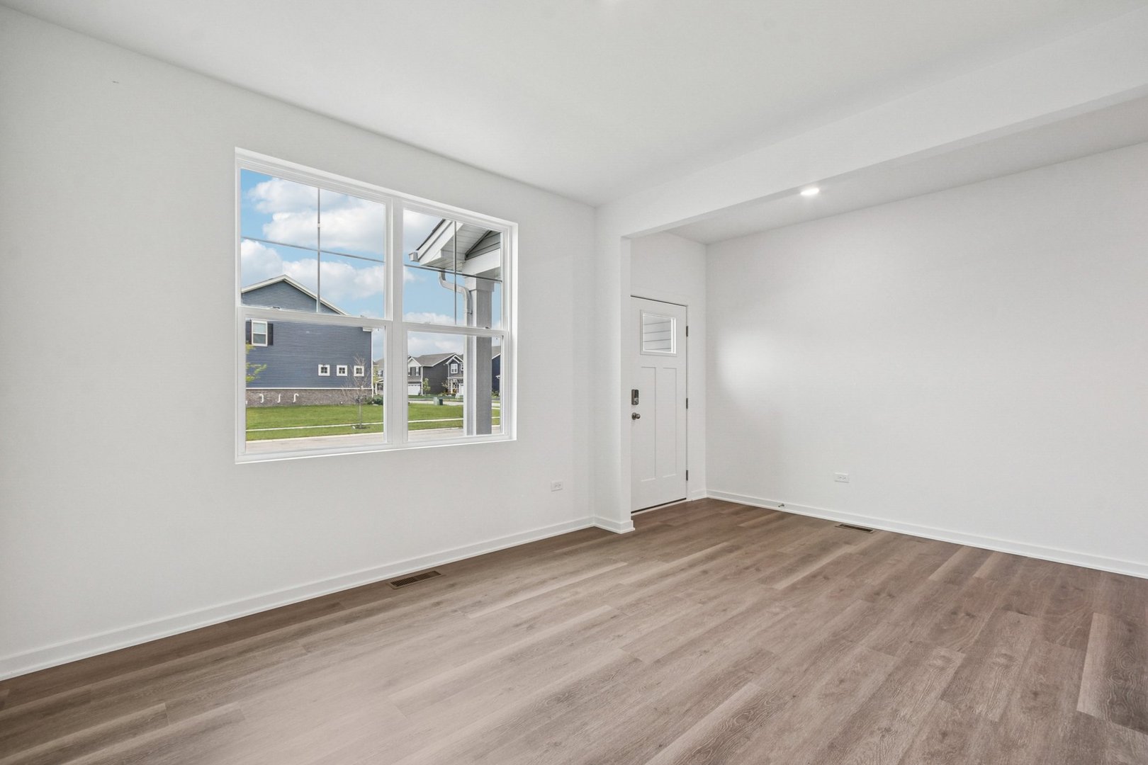 1874 Keating Drive Property Photo 4