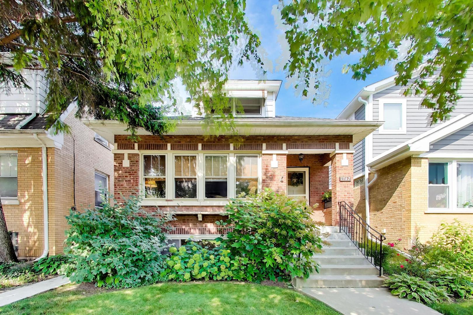 1342 Cuyler Avenue Property Photo 1