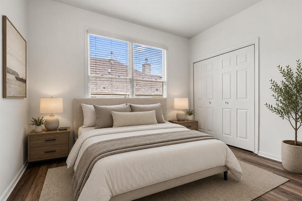 2947 Troon Court Property Photo 12