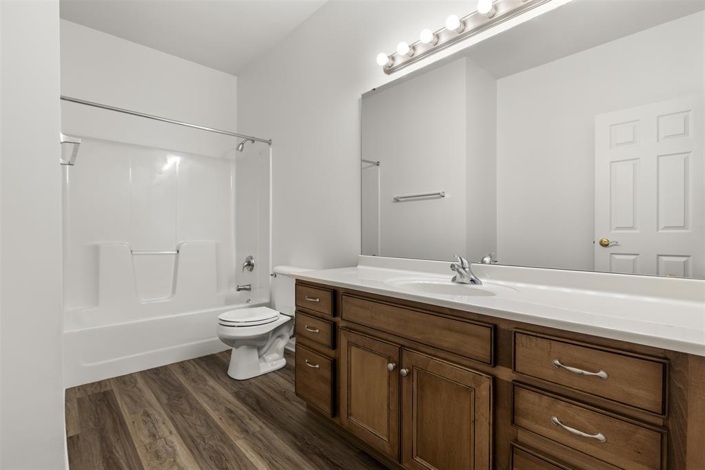 2947 Troon Court Property Photo 14
