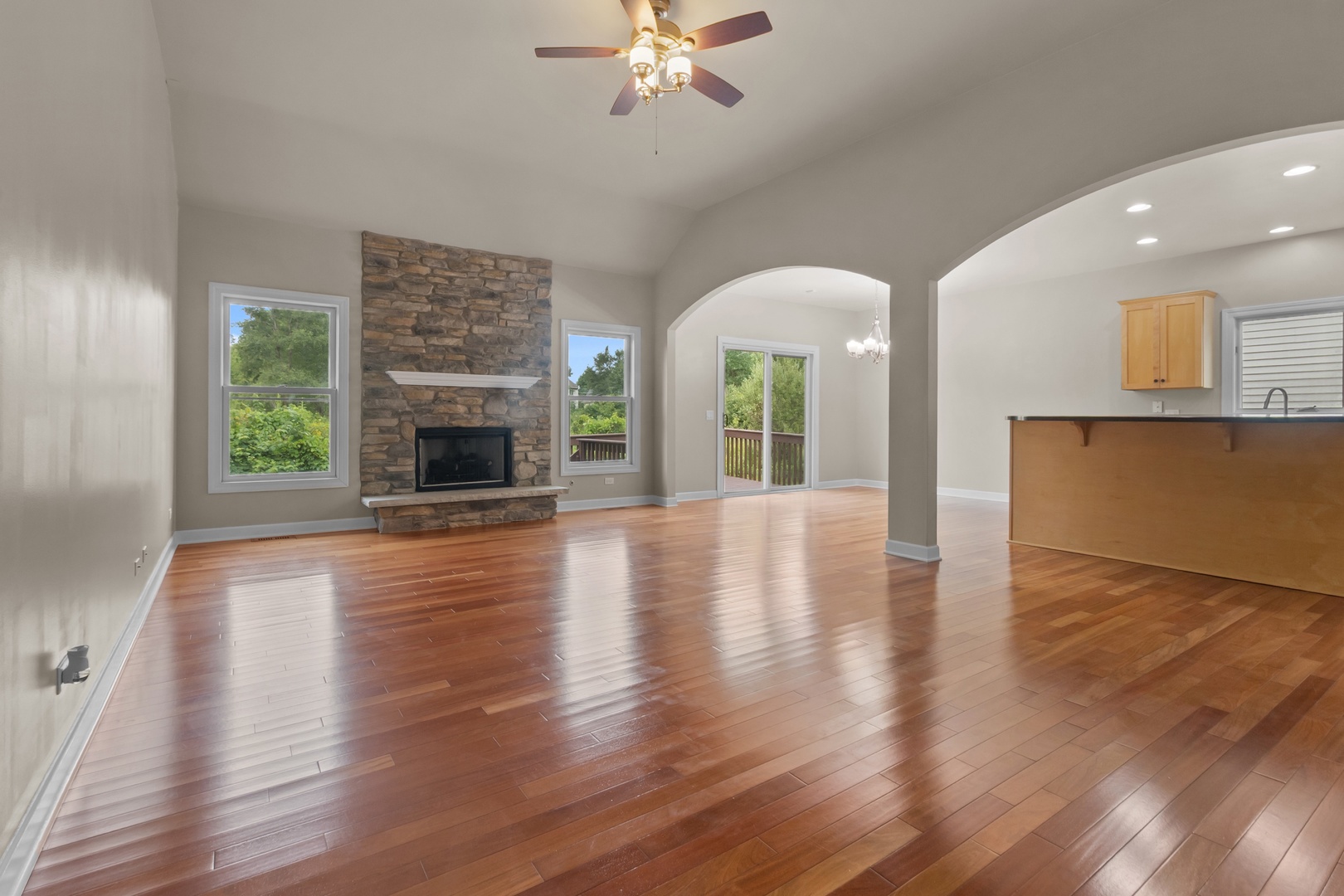 1400 Savanna Lane Property Photo 6