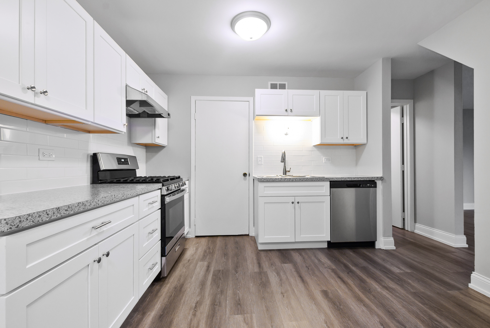12752 Kenneth Avenue C Property Photo 13