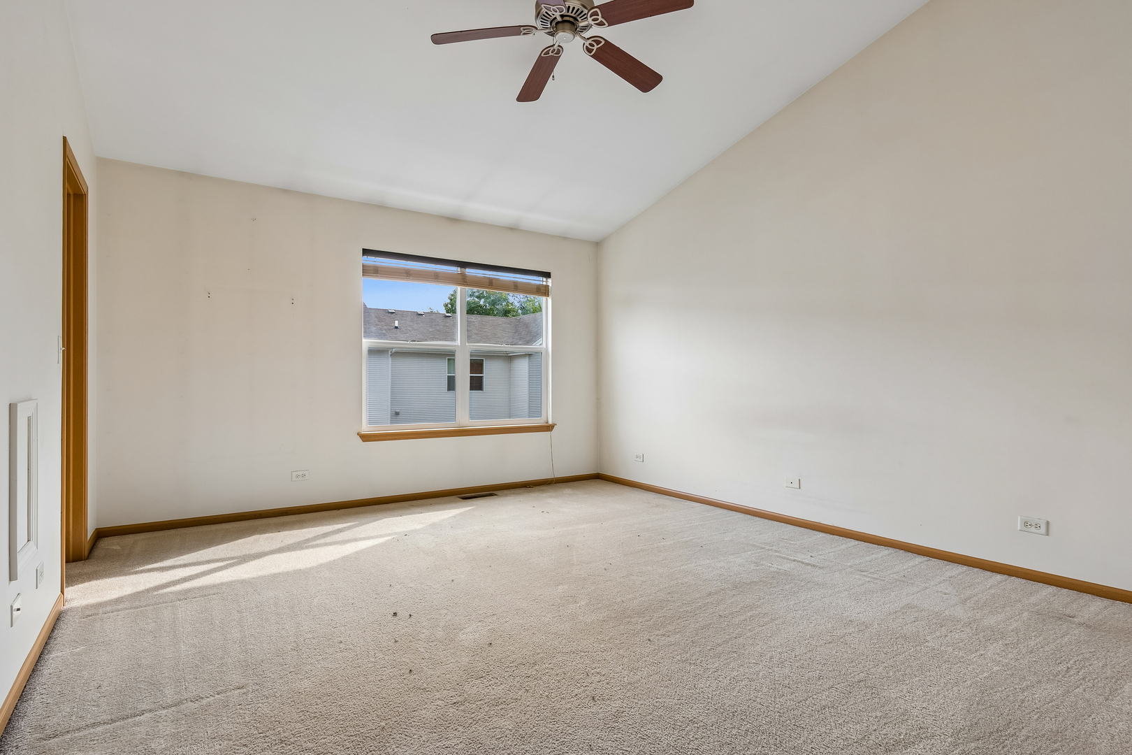 1472 Cambria Drive 4 Property Photo 15