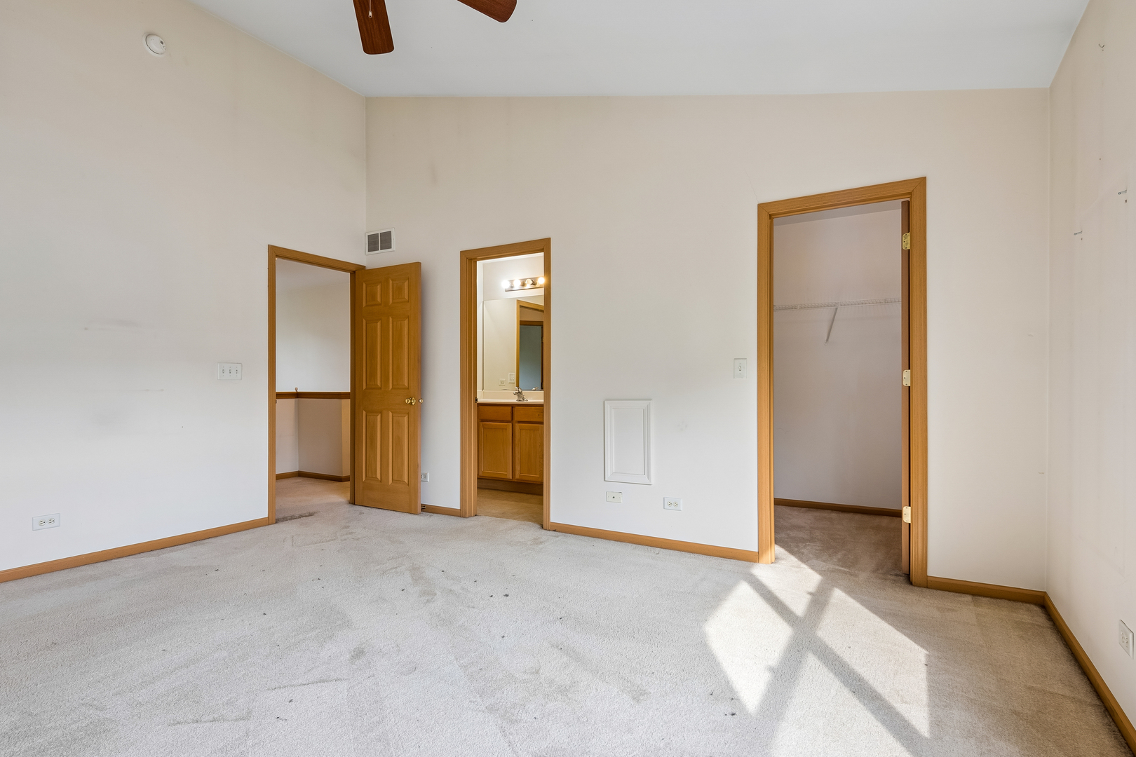 1472 Cambria Drive 4 Property Photo 16