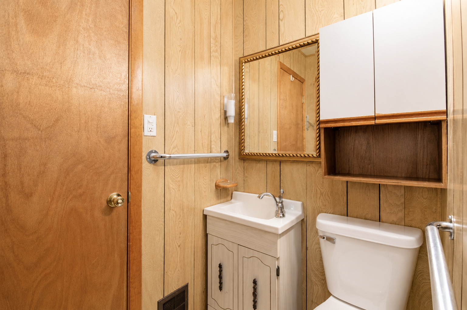 1067 Wentworth Avenue Property Photo 27