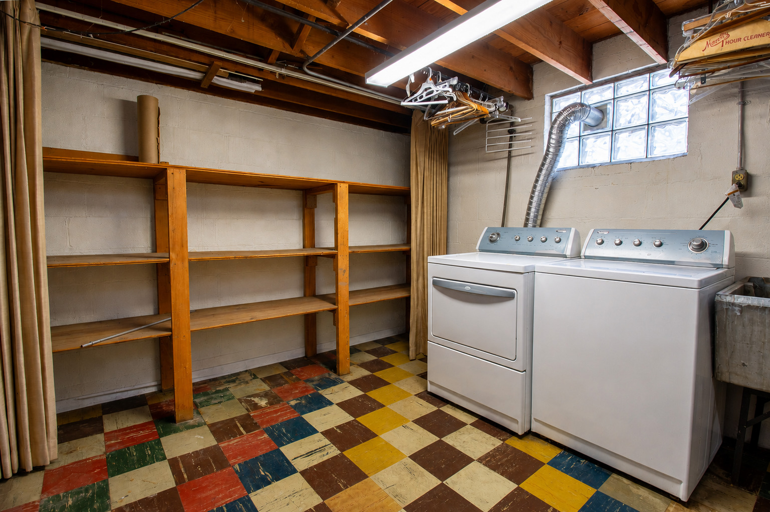 1067 Wentworth Avenue Property Photo 31