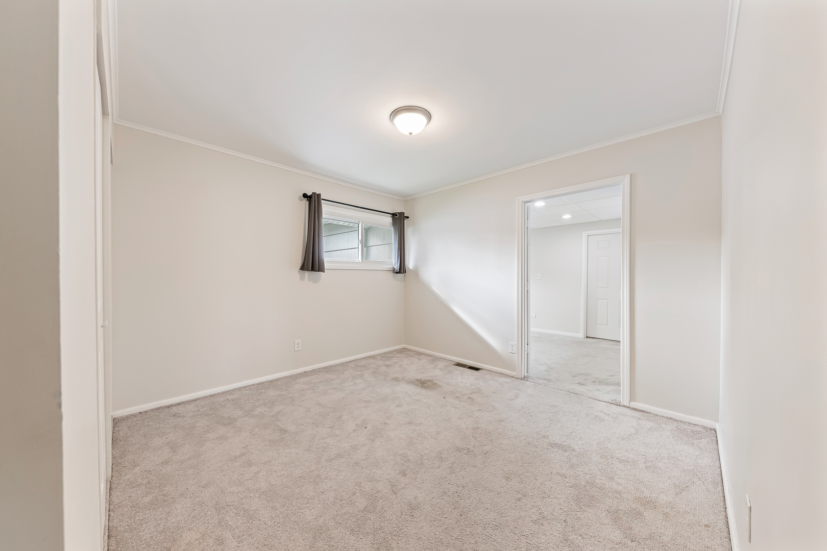 7144 173rd Place Property Photo 7