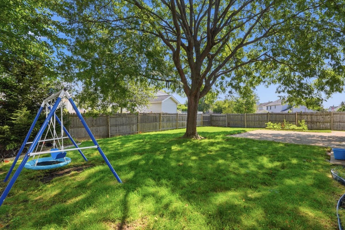 1284 Regent Drive Property Photo 24