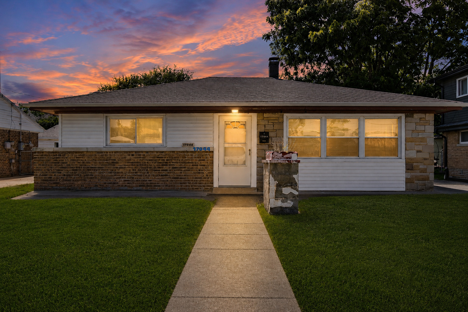 17044 Burnham Avenue Property Photo 1