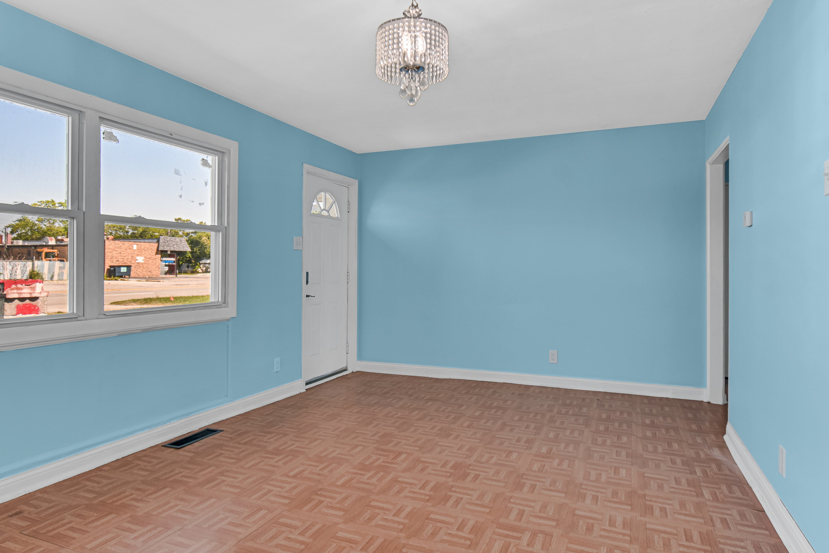 17044 Burnham Avenue Property Photo 7