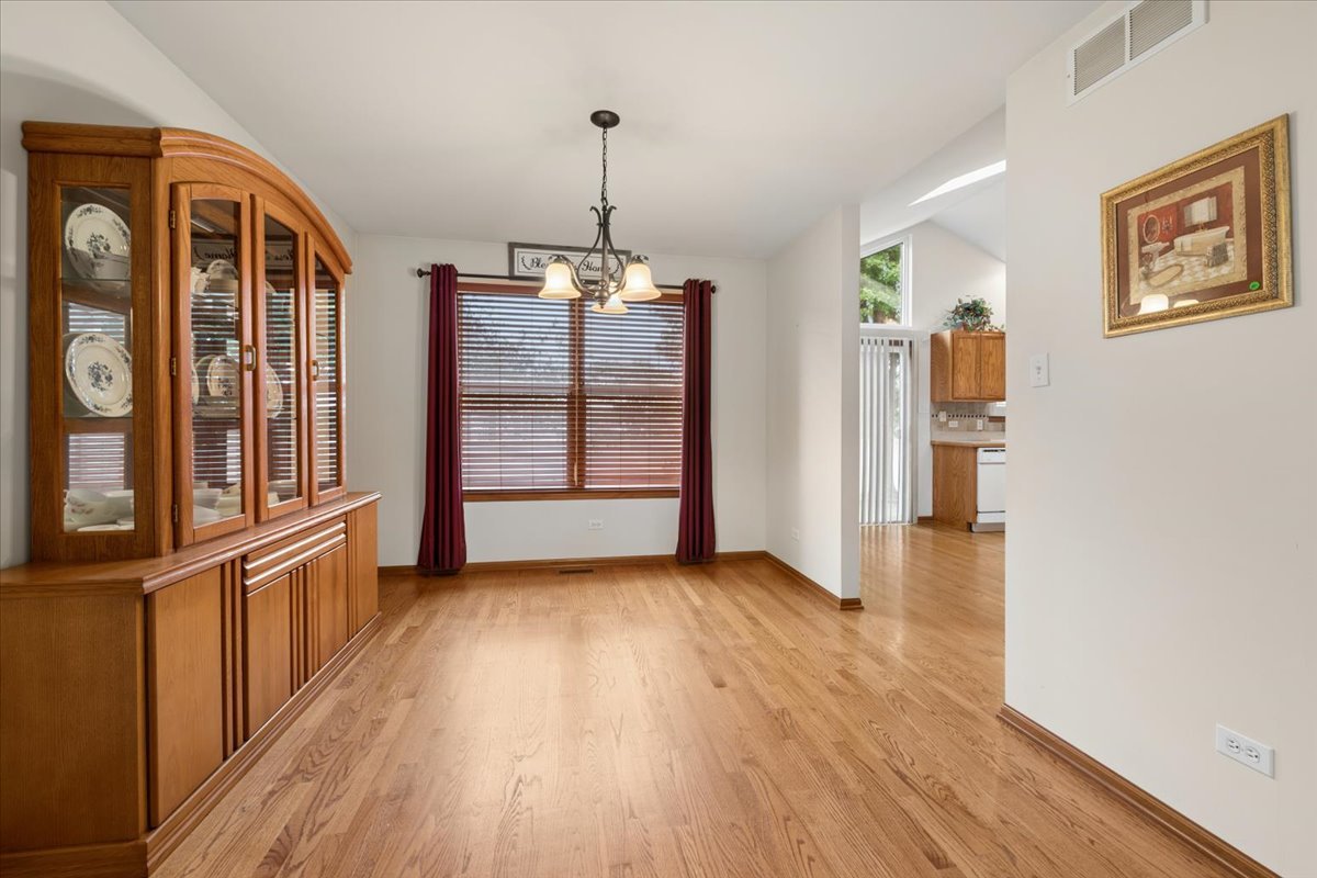 4712 Mikasa Court Property Photo 8