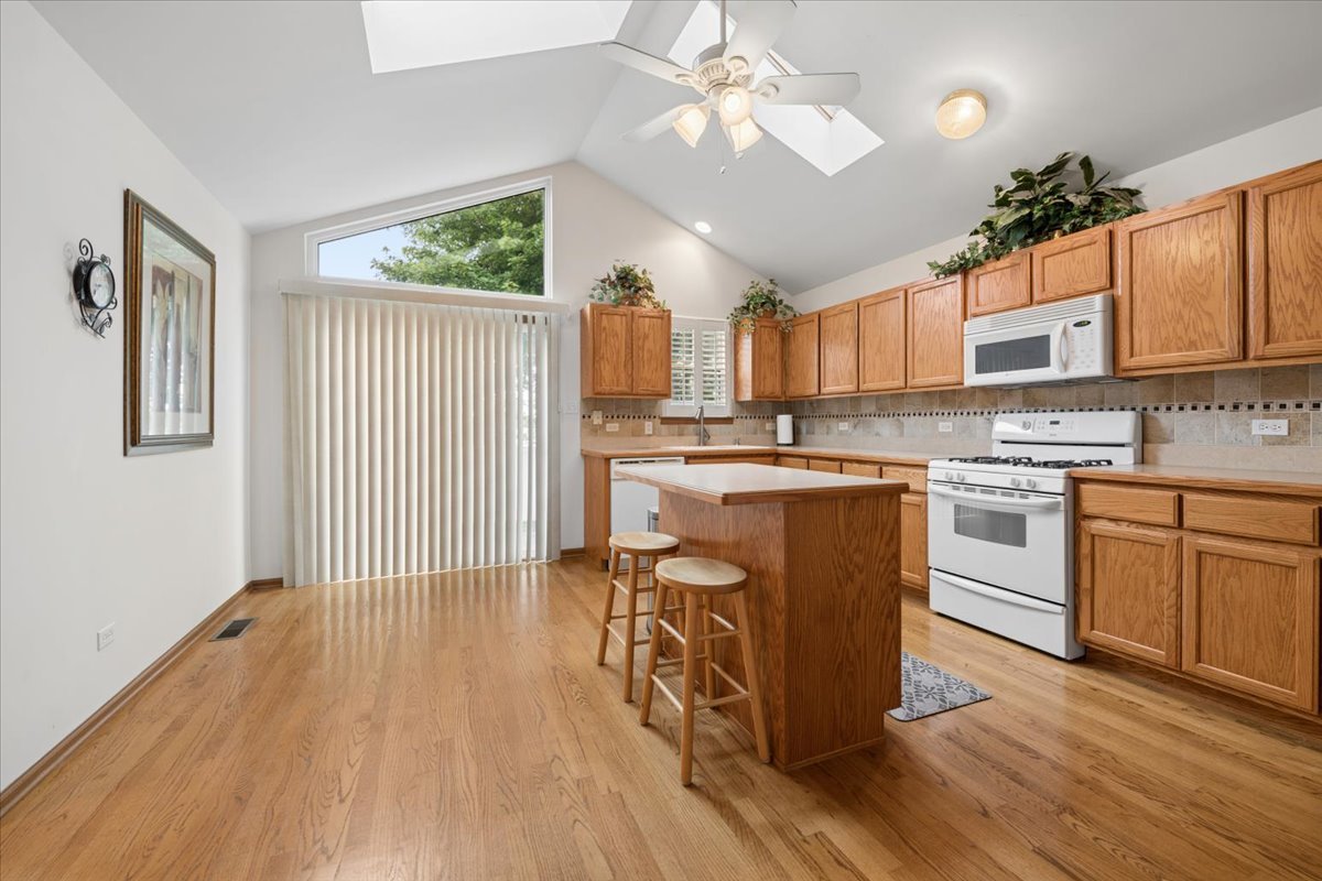 4712 Mikasa Court Property Photo 9