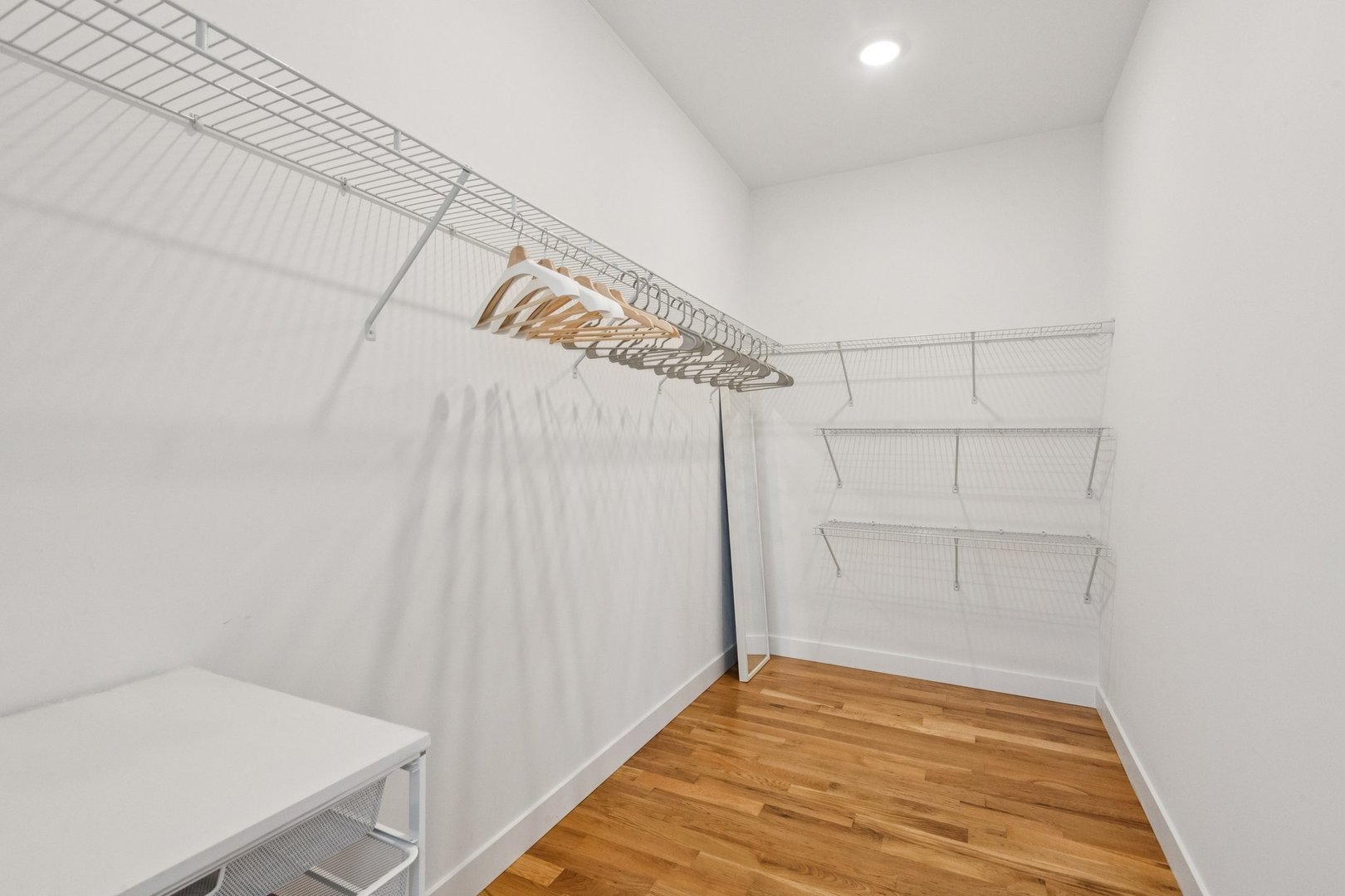 1827 N Milwaukee Avenue 301 Property Photo 11