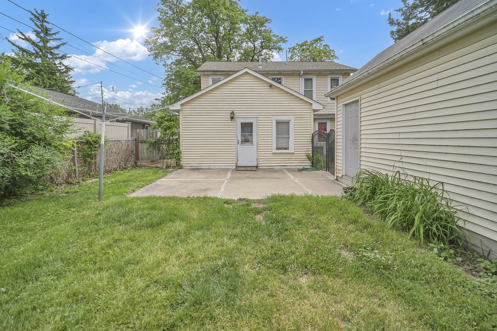 230 W Morris Avenue Property Photo 19