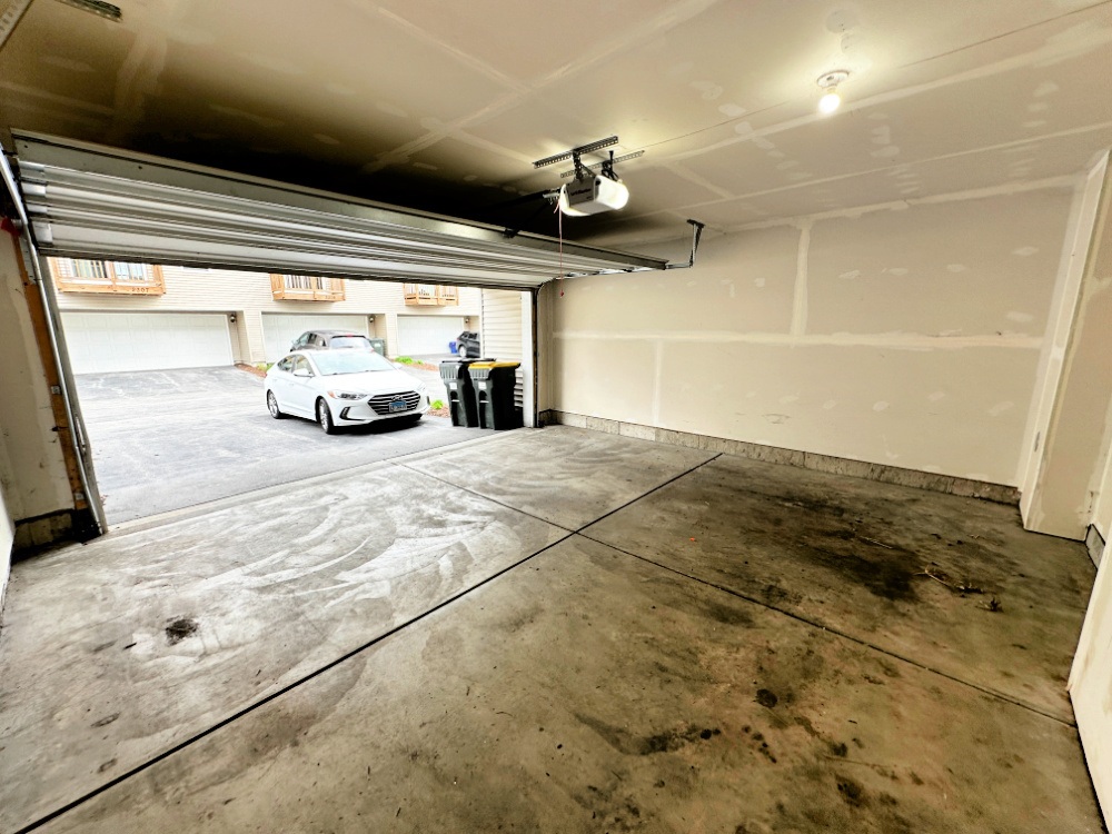 2329 Upland Road Property Photo 15