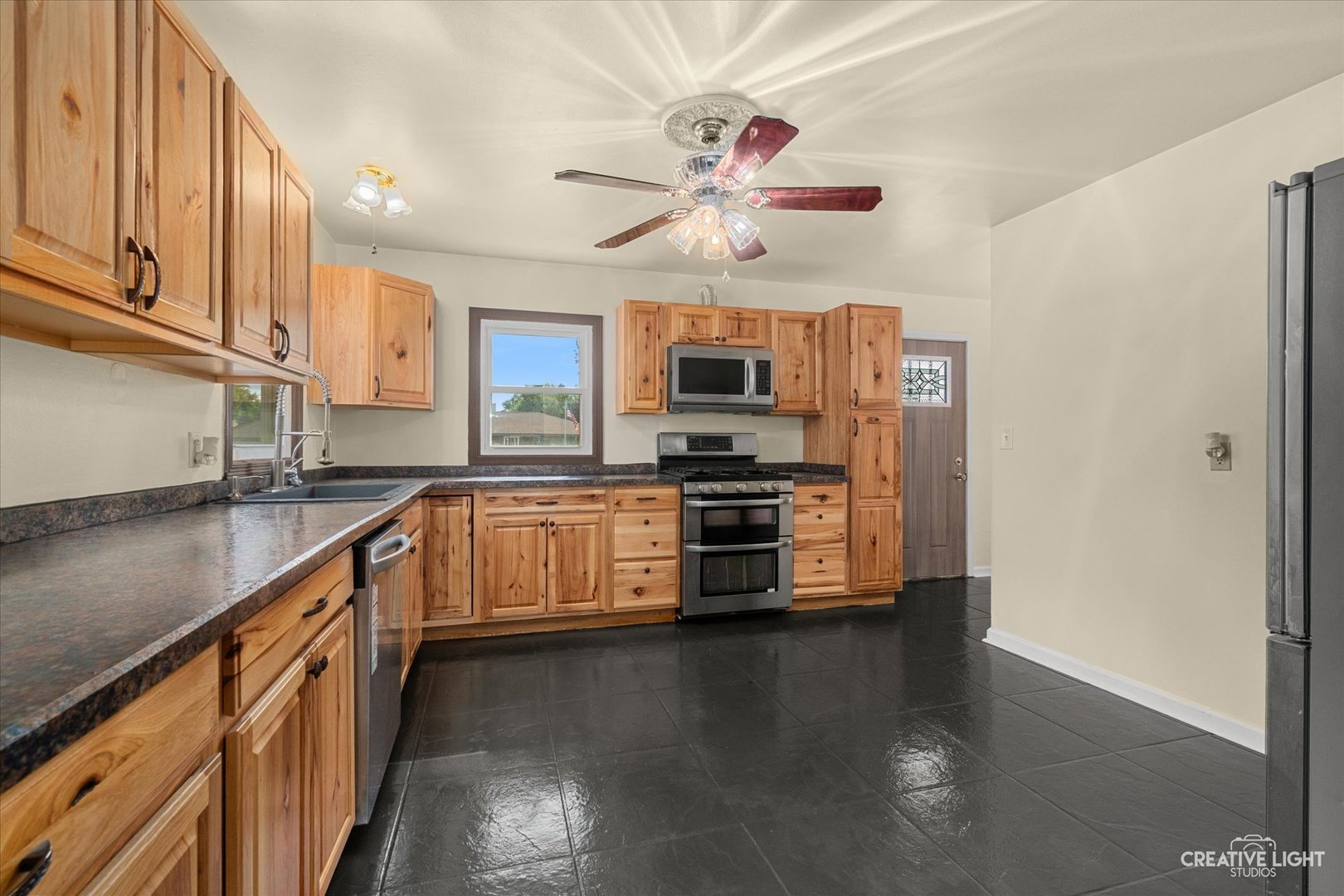 219 Saint Joseph Avenue Property Photo 8
