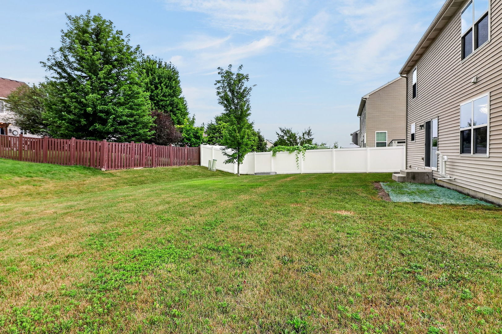 1816 Oxford Way Property Photo 30