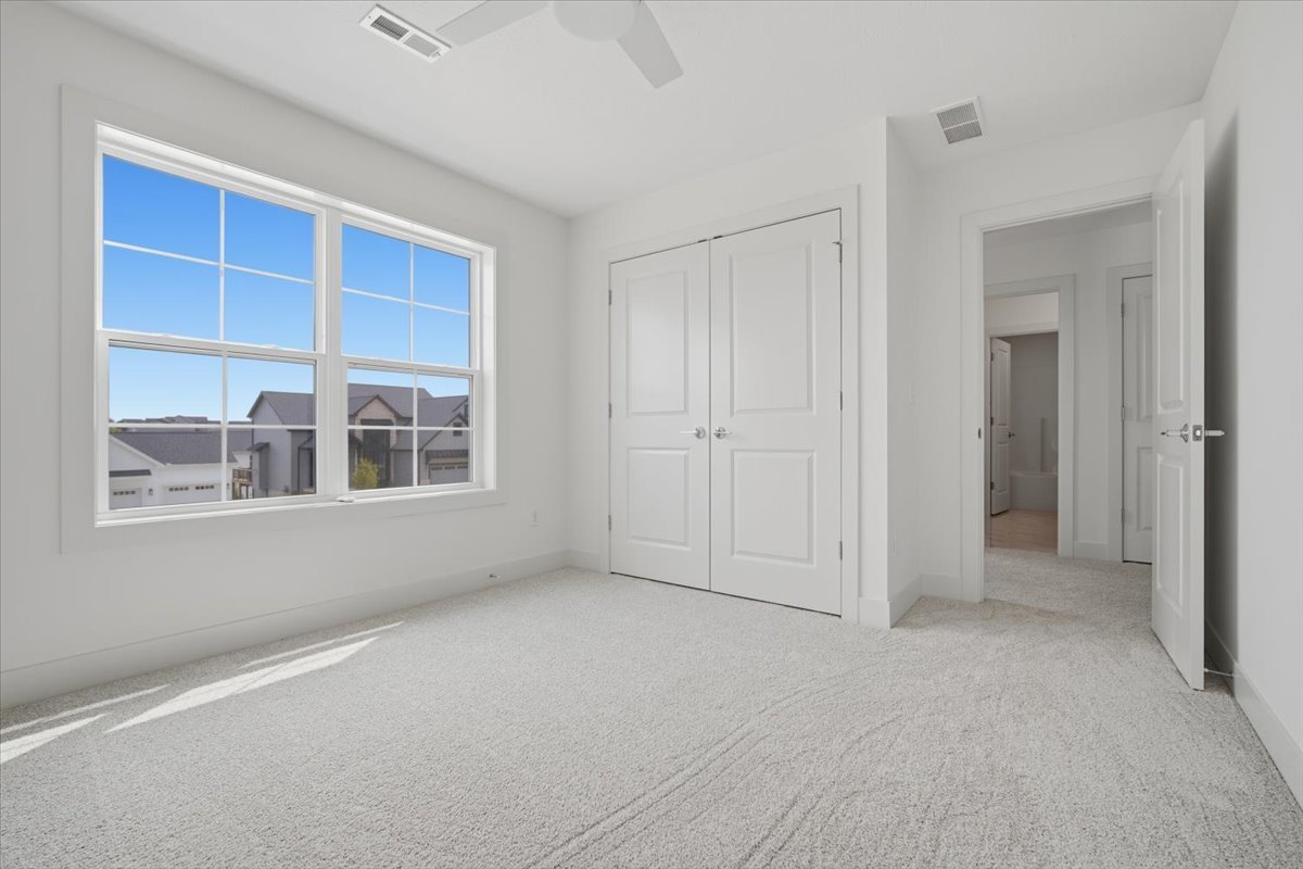 5210 Castlebar Drive Property Photo 27