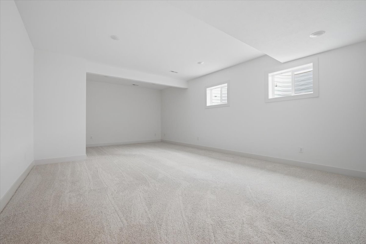 5210 Castlebar Drive Property Photo 30