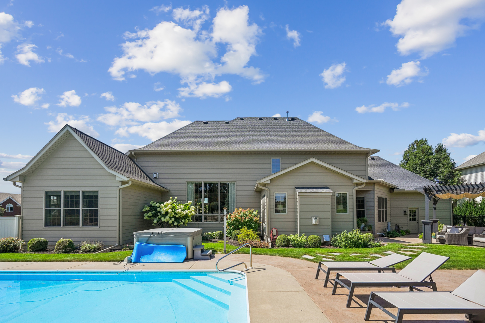 4861 Pigeon Creek Trail Property Photo 47