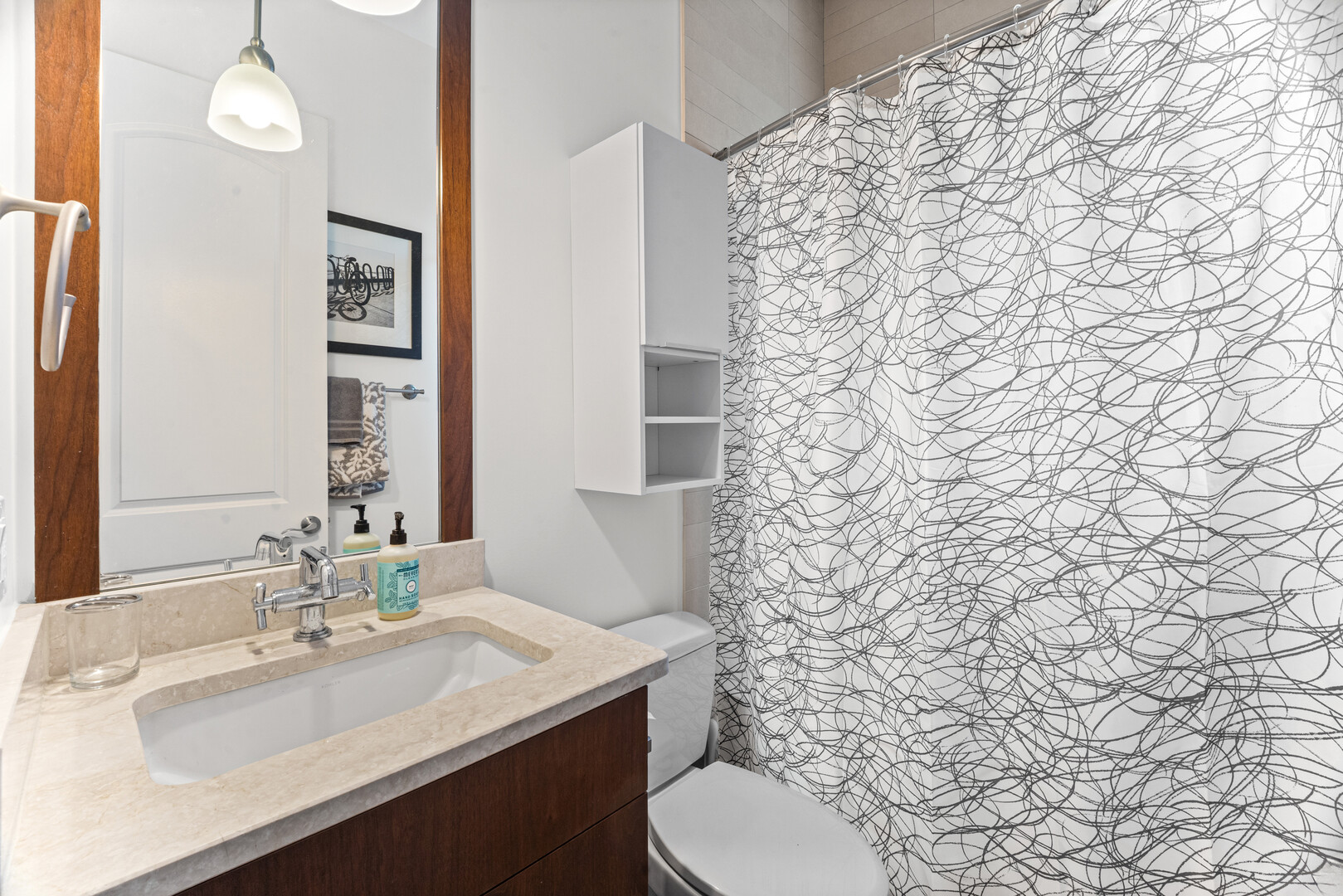 831 N Paulina Street 2e Property Photo 17