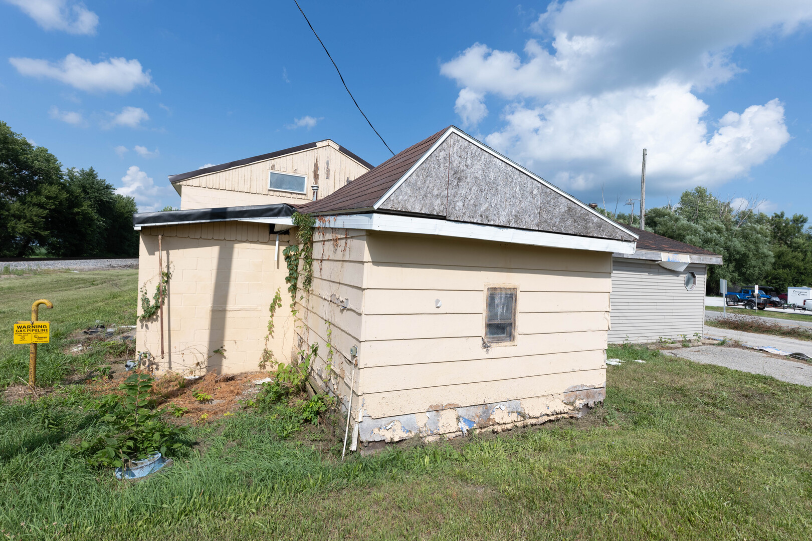 18843 State Highway 54 Road Property Photo 25