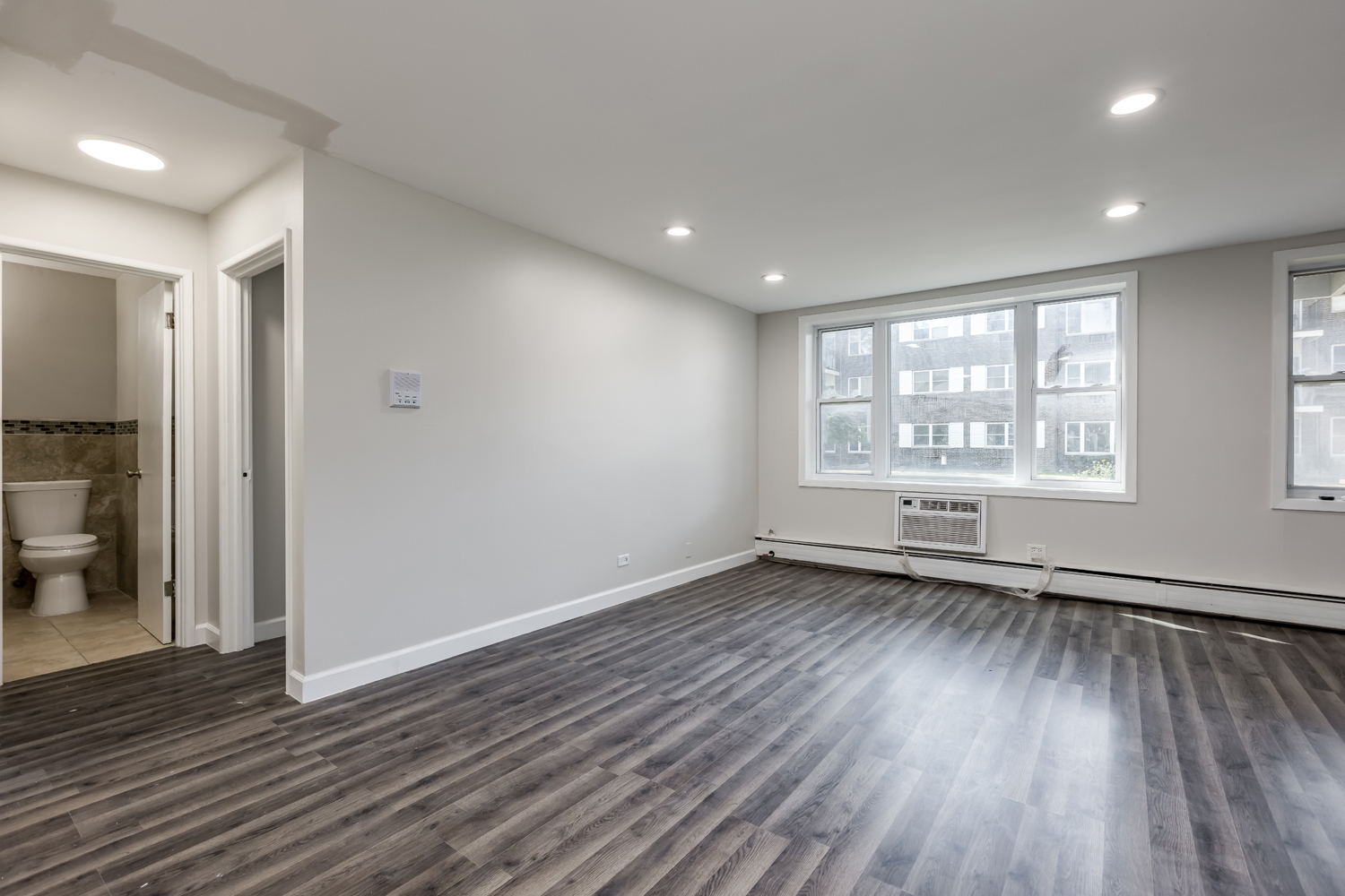 8712 Skokie Boulevard 1i Property Photo 5