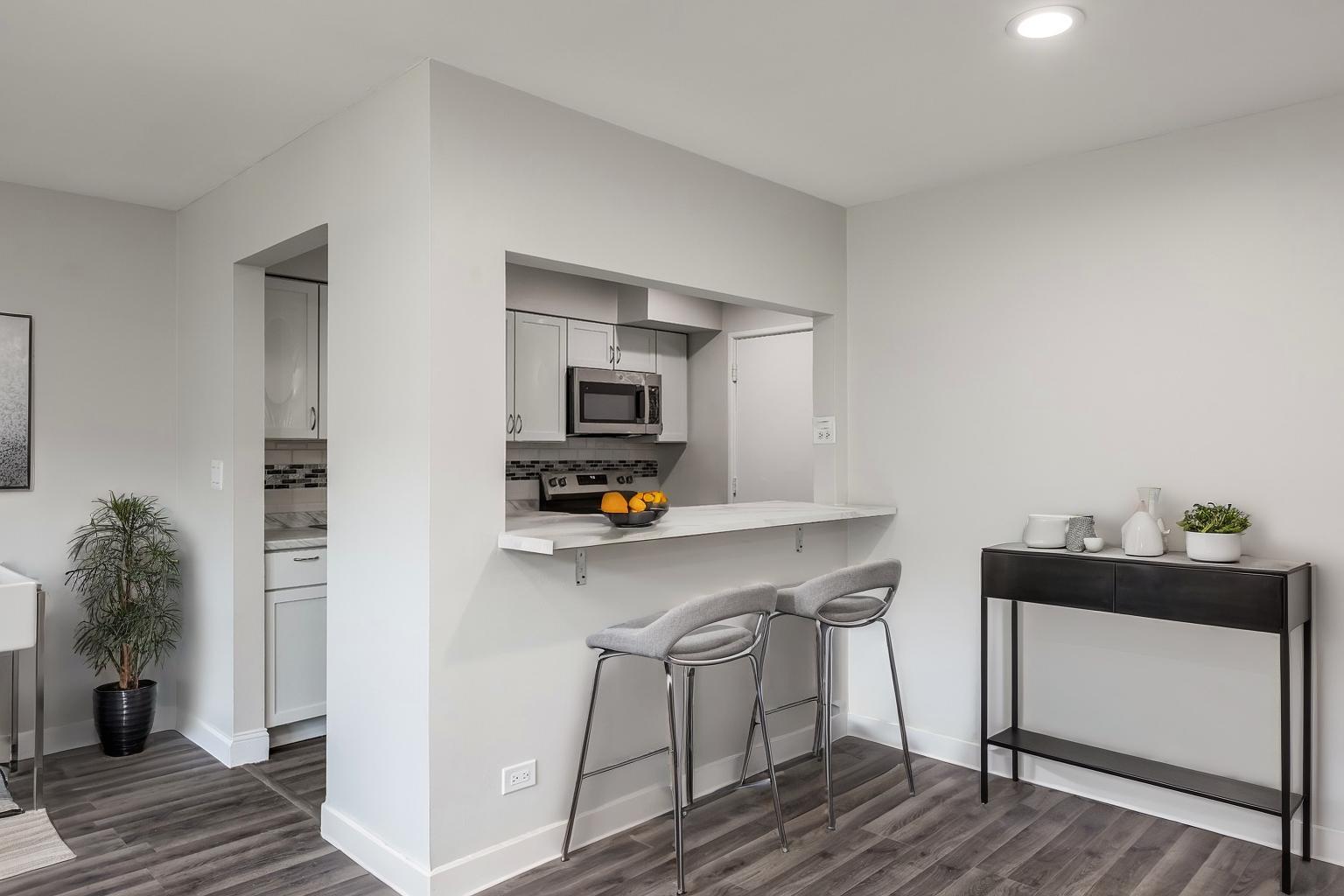 8712 Skokie Boulevard 1i Property Photo 10