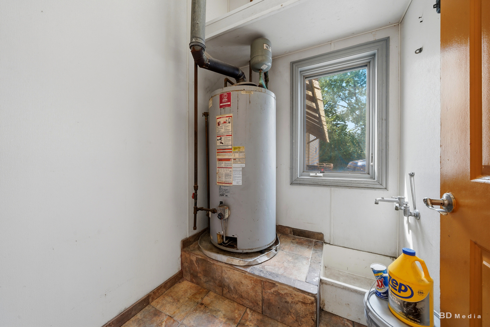 5240 159th Street 1b Property Photo 18