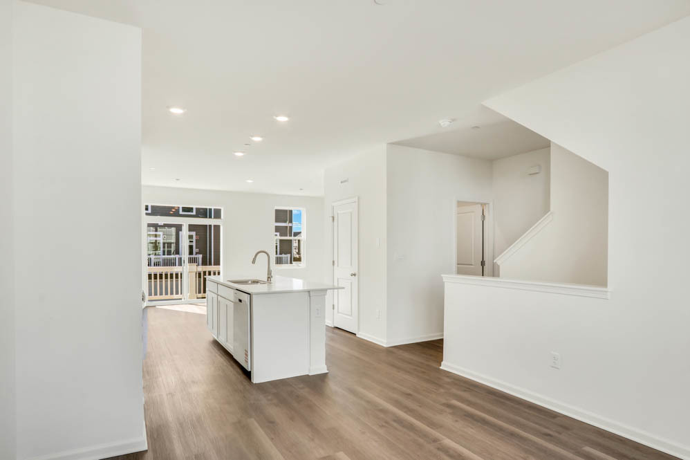2052 Yellowstone Boulevard Property Photo 9