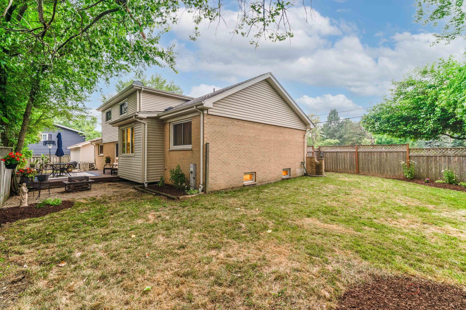 720 S Butterfield Road Property Photo 45