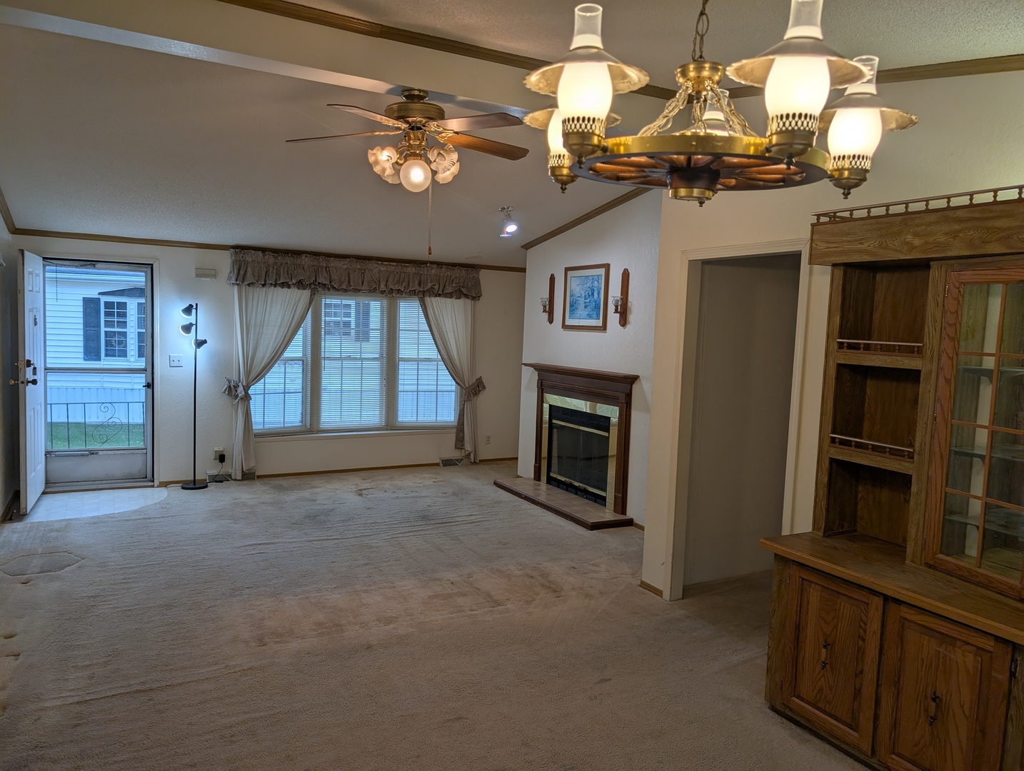 22636 Olympia Drive Property Photo 6