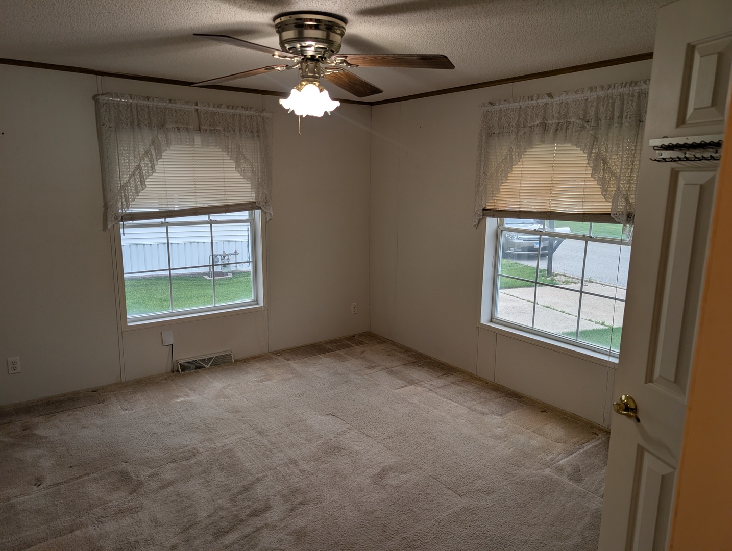22636 Olympia Drive Property Photo 10