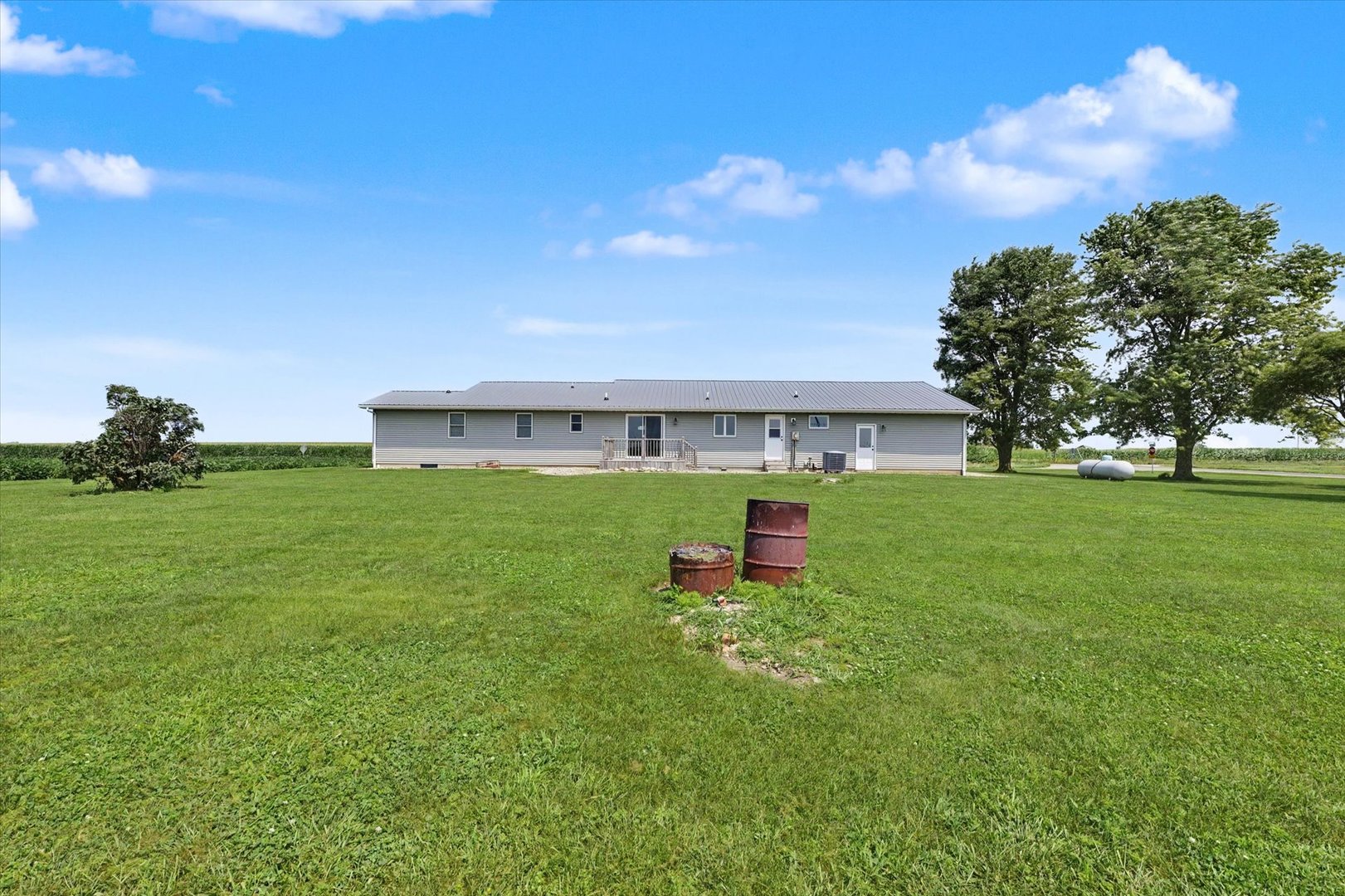 2499 County Road 2600 Property Photo 42