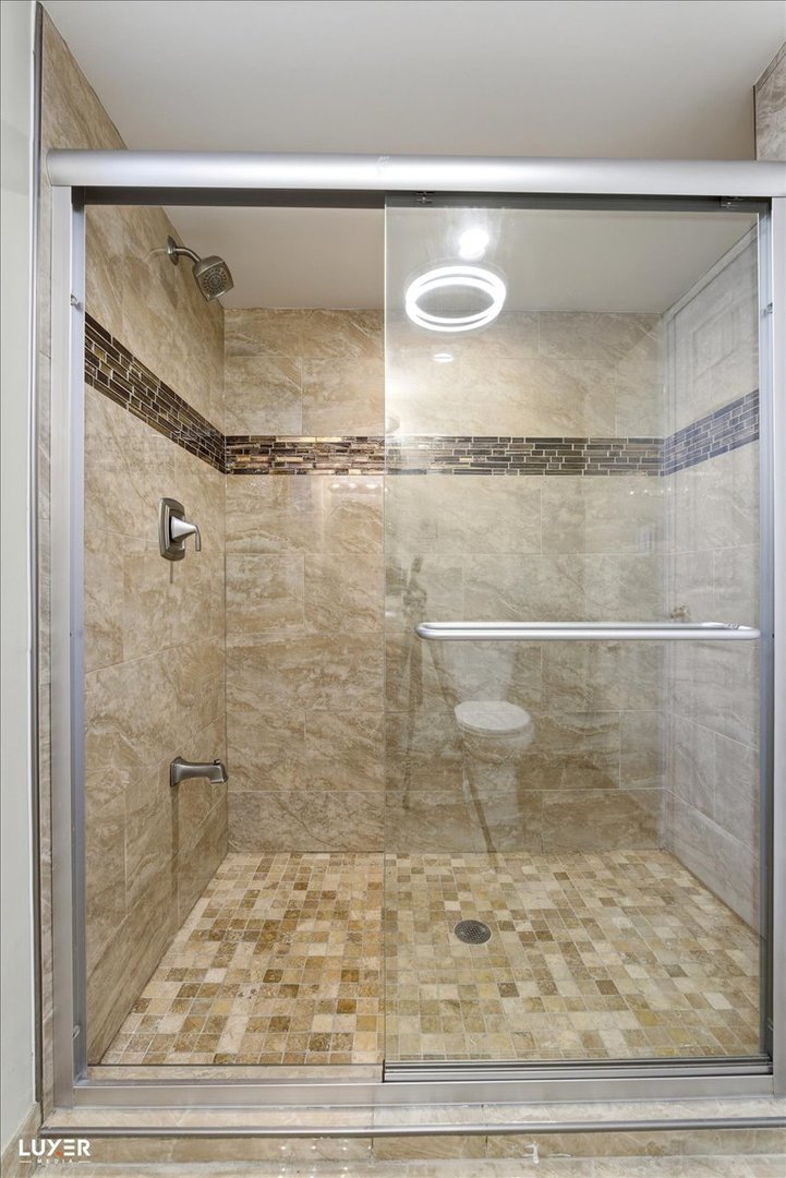 2 Washington Street Property Photo 27