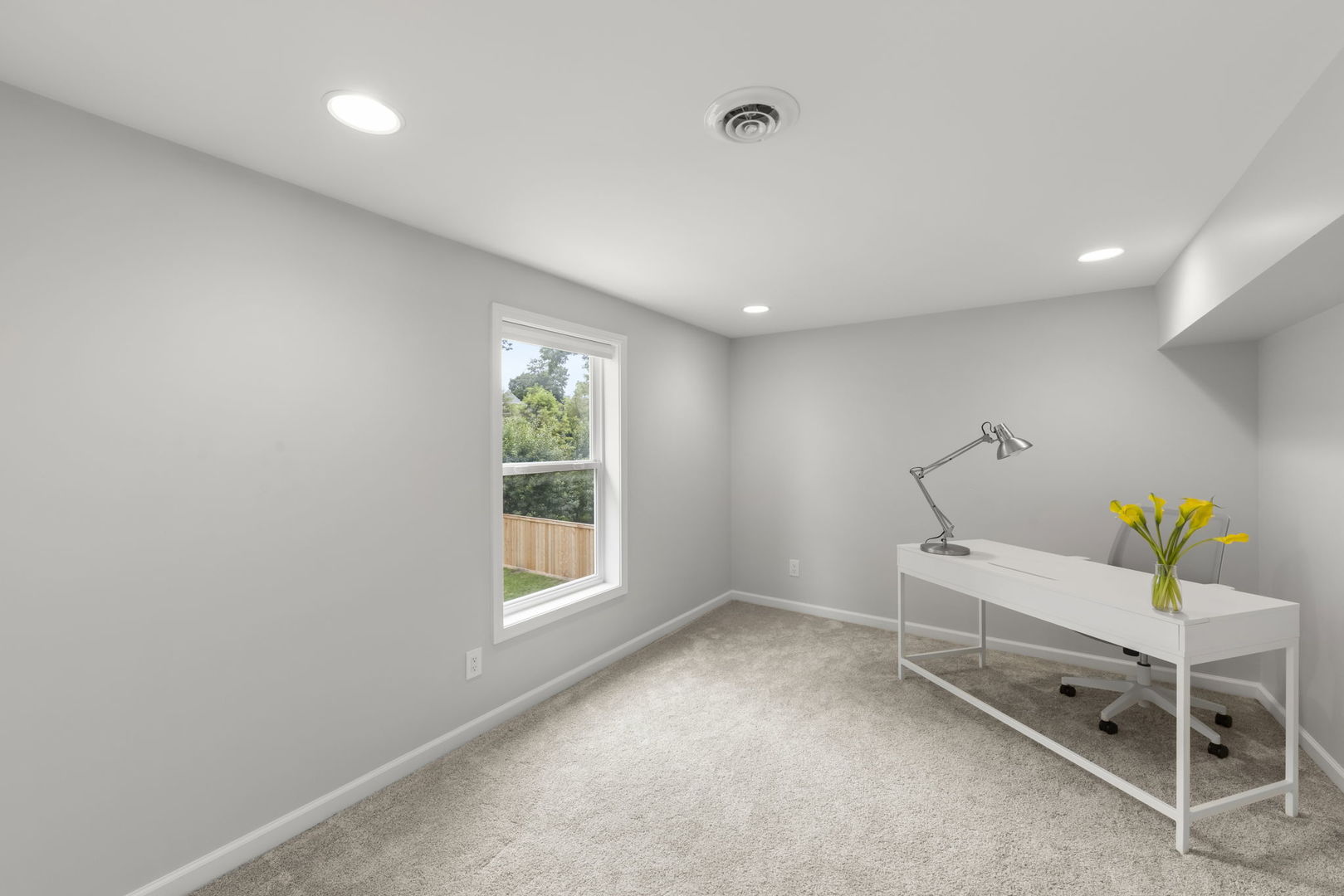 383 Elm Street Property Photo 15