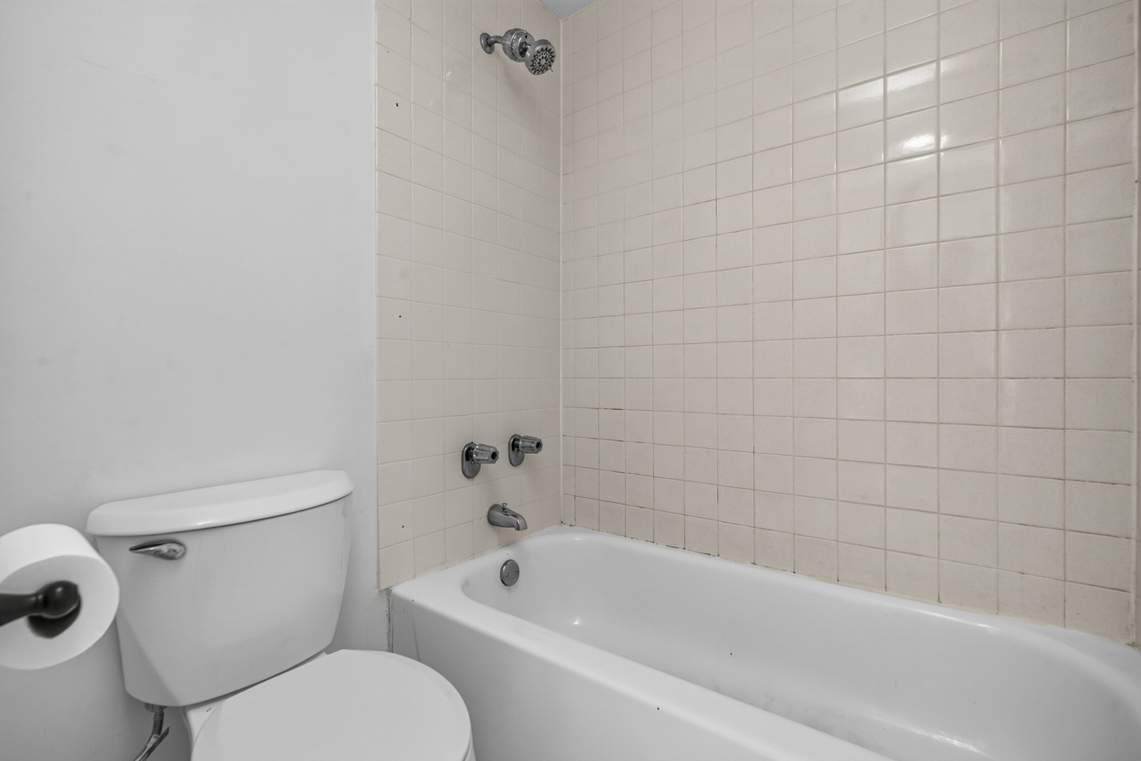 1221 N Dearborn Street 812n Property Photo 11