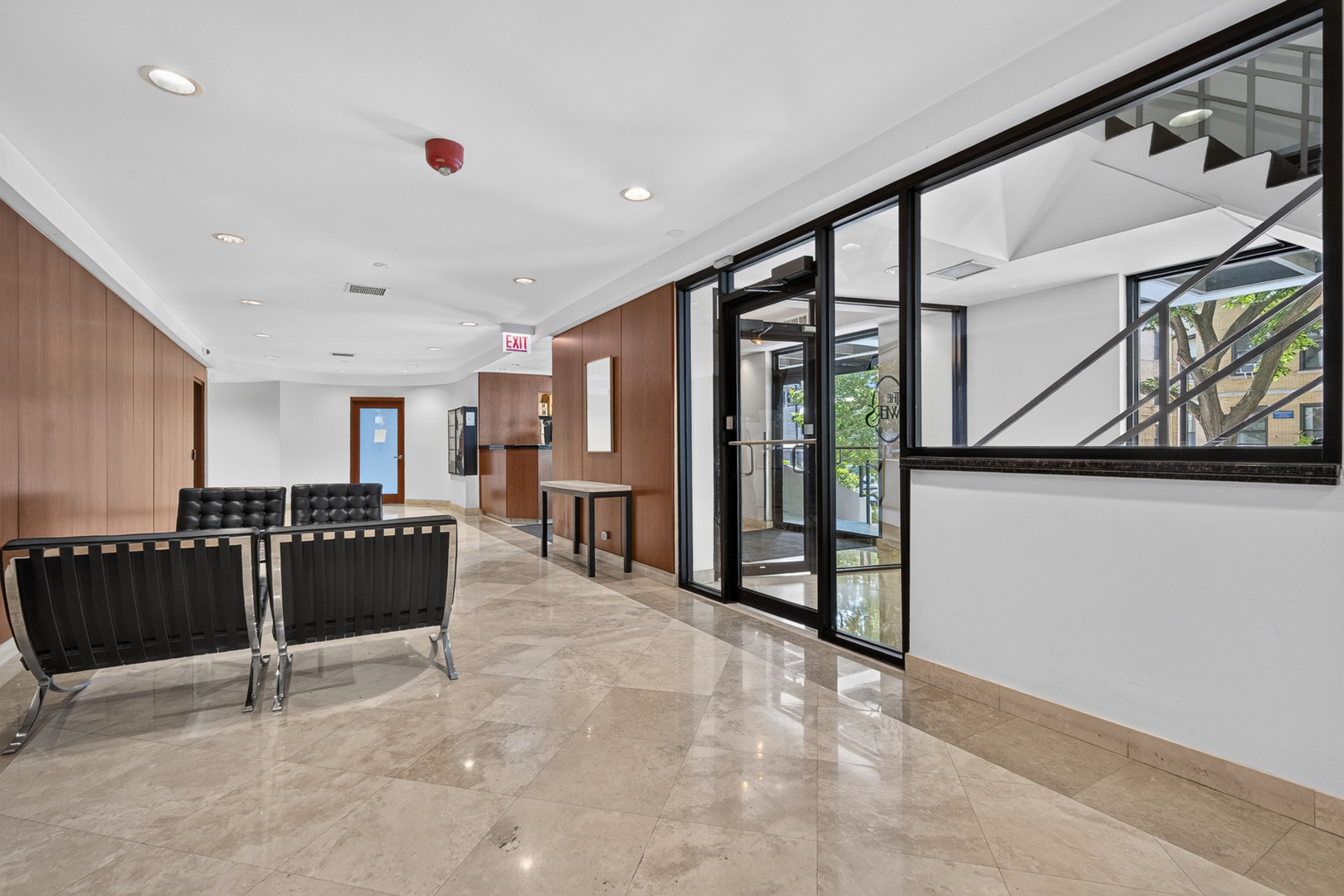 1221 N Dearborn Street 812n Property Photo 18