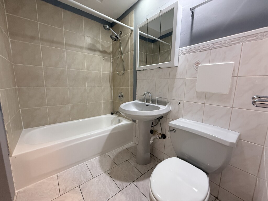 12717681 Property Photo 8