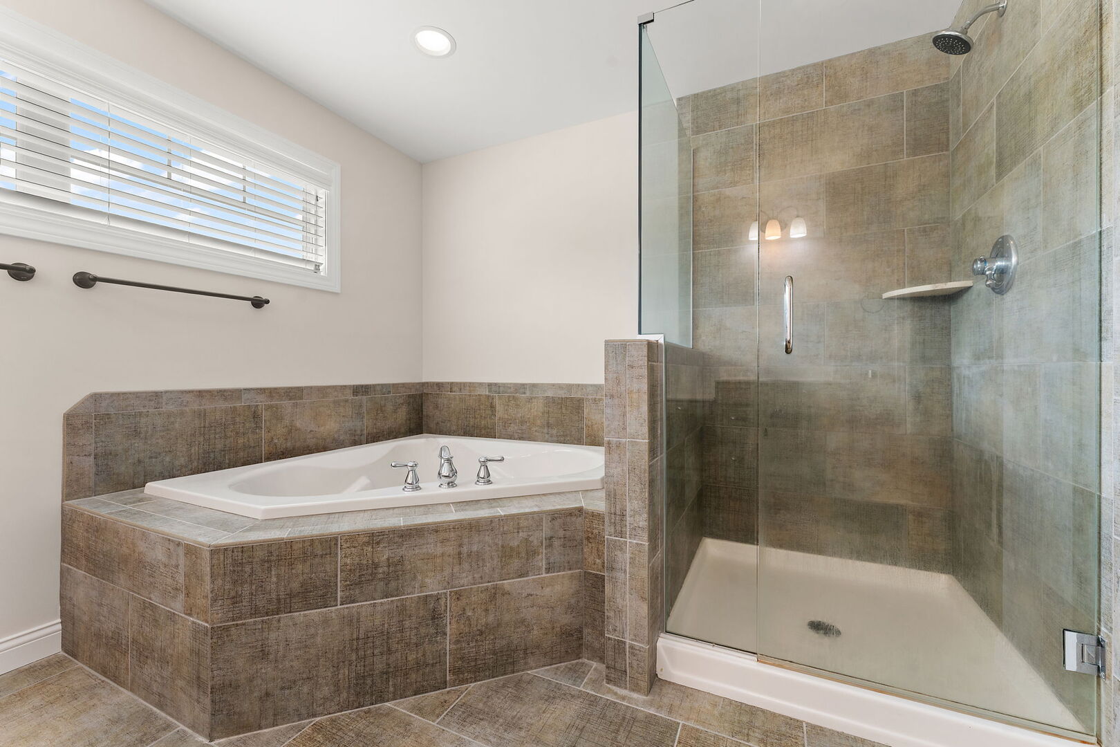 98 Muirfield Drive Property Photo 23