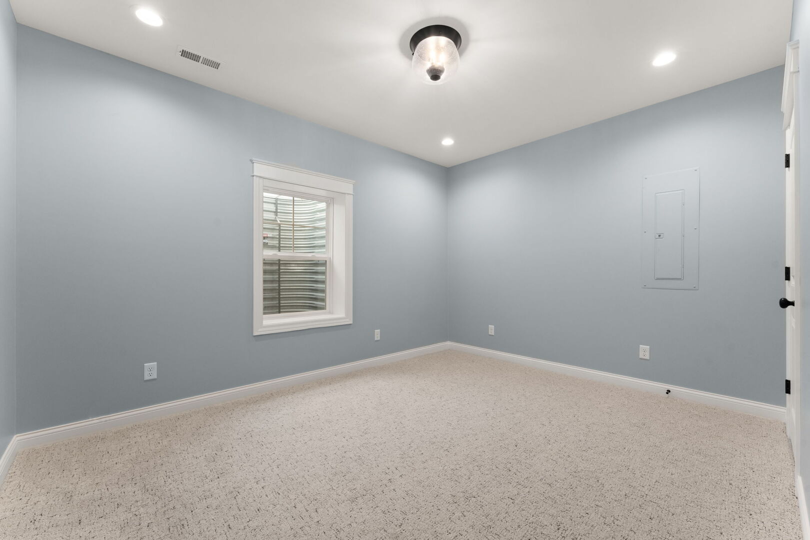 98 Muirfield Drive Property Photo 34