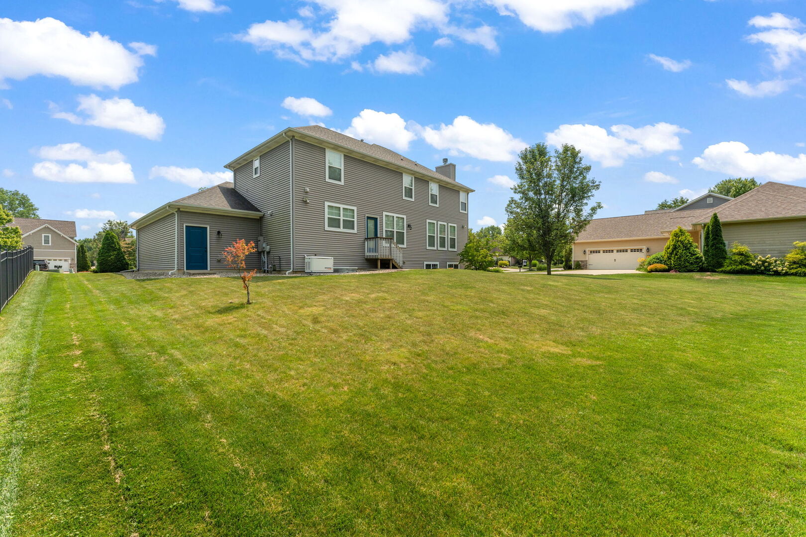 98 Muirfield Drive Property Photo 40