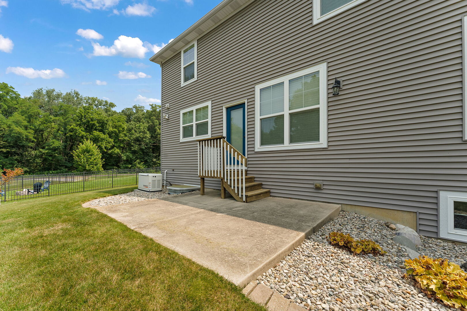 98 Muirfield Drive Property Photo 42
