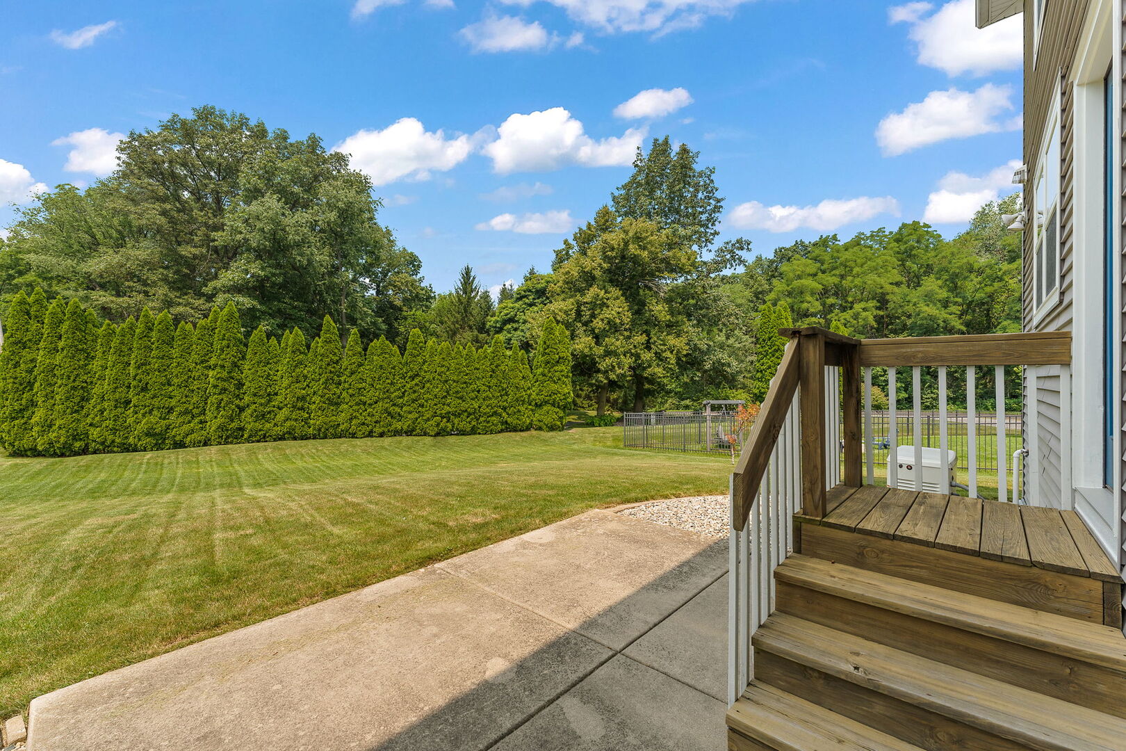 98 Muirfield Drive Property Photo 43