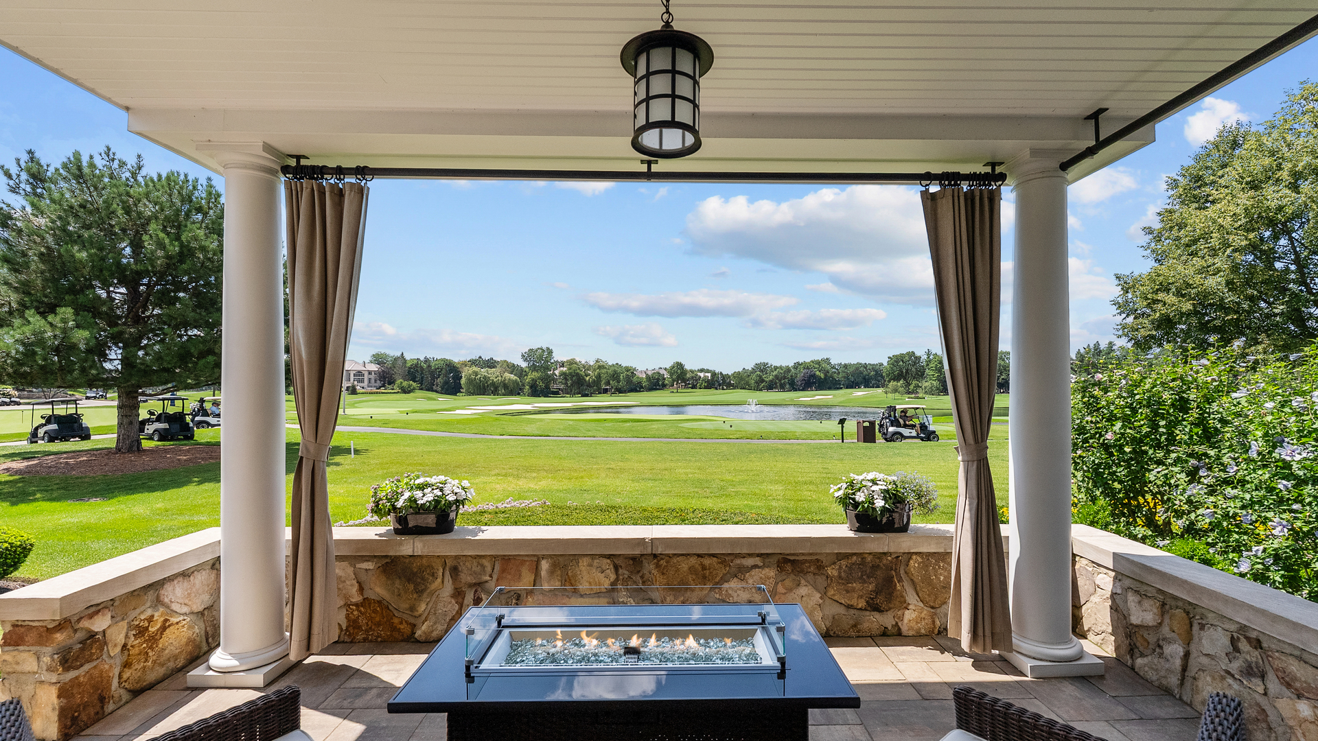 100 Clubhouse Drive Property Photo 8