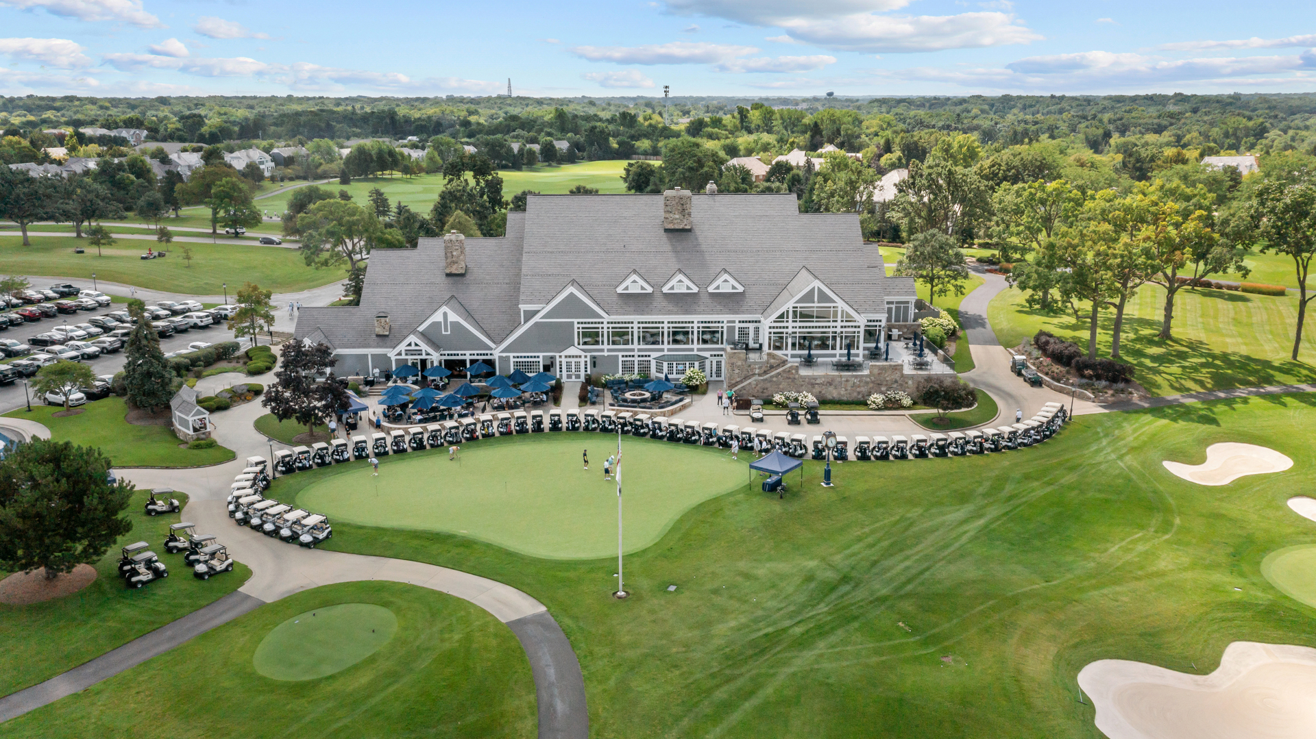 100 Clubhouse Drive Property Photo 18