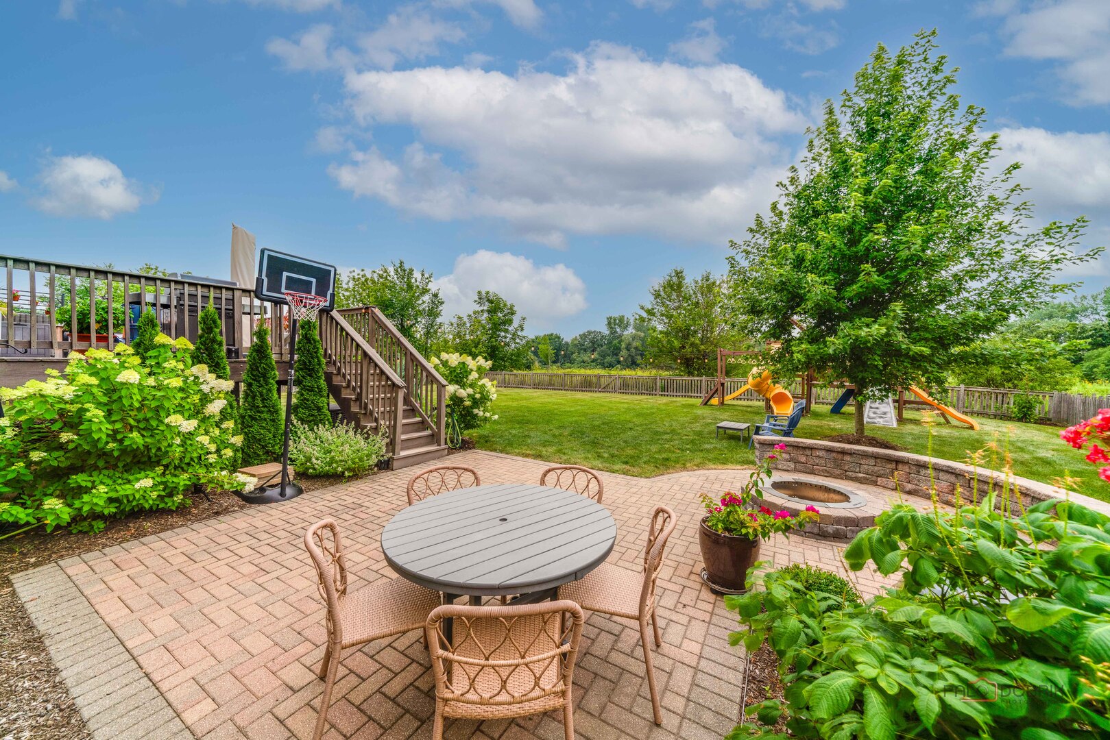 2193 Green Glade Way Property Photo 49
