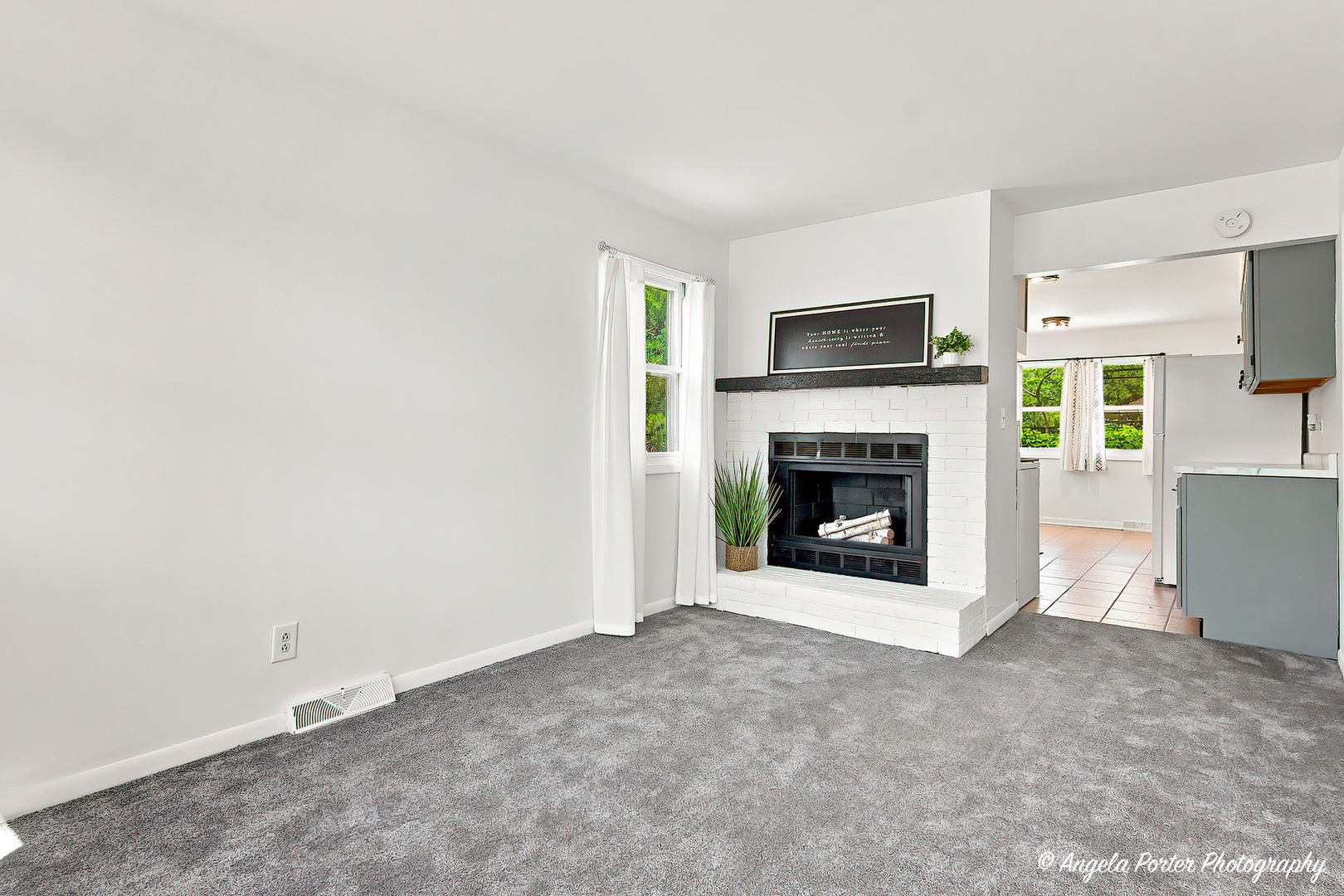 40525 N Marcus Street Property Photo 5