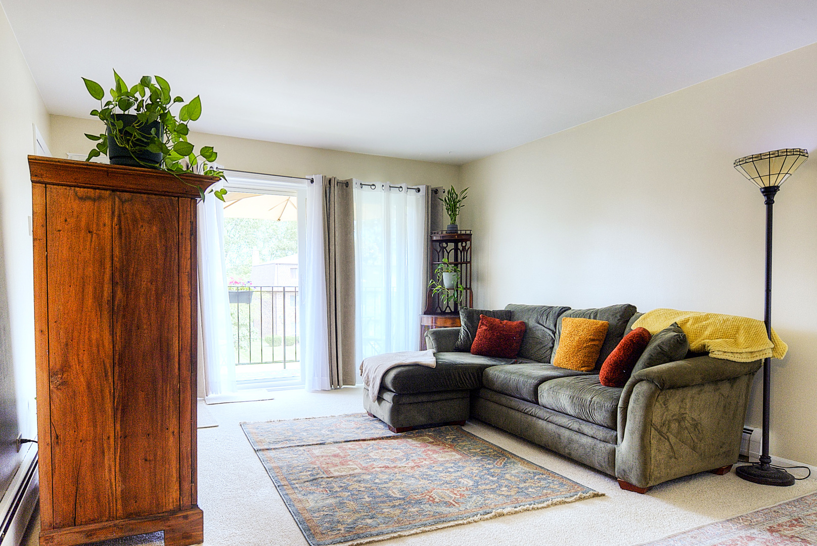 1212 Whispering Hills Court 3b Property Photo 5