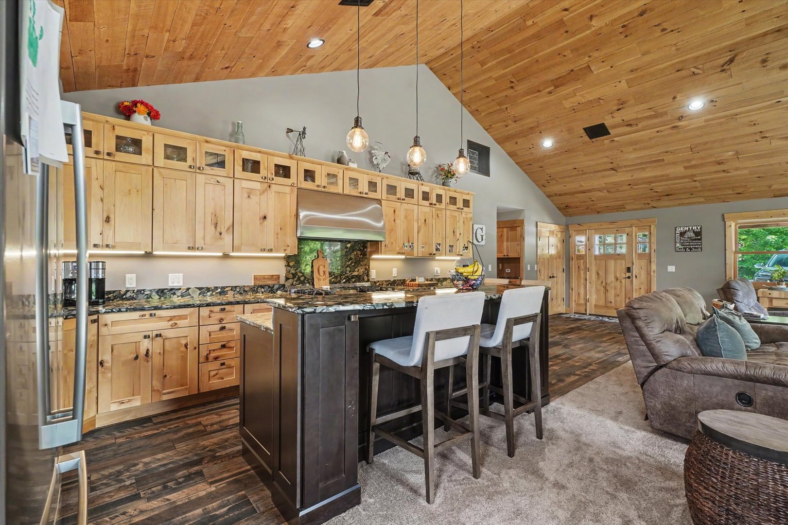 13550 B Hungry Hollow Road Property Photo 27